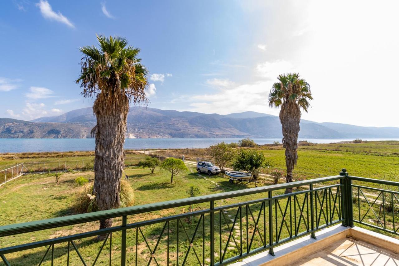 Villa Virginia Lixouri Exterior foto